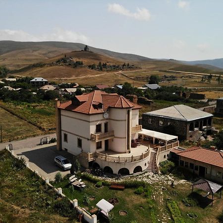 Tsaghkunq Guest House Sevan Exteriér fotografie