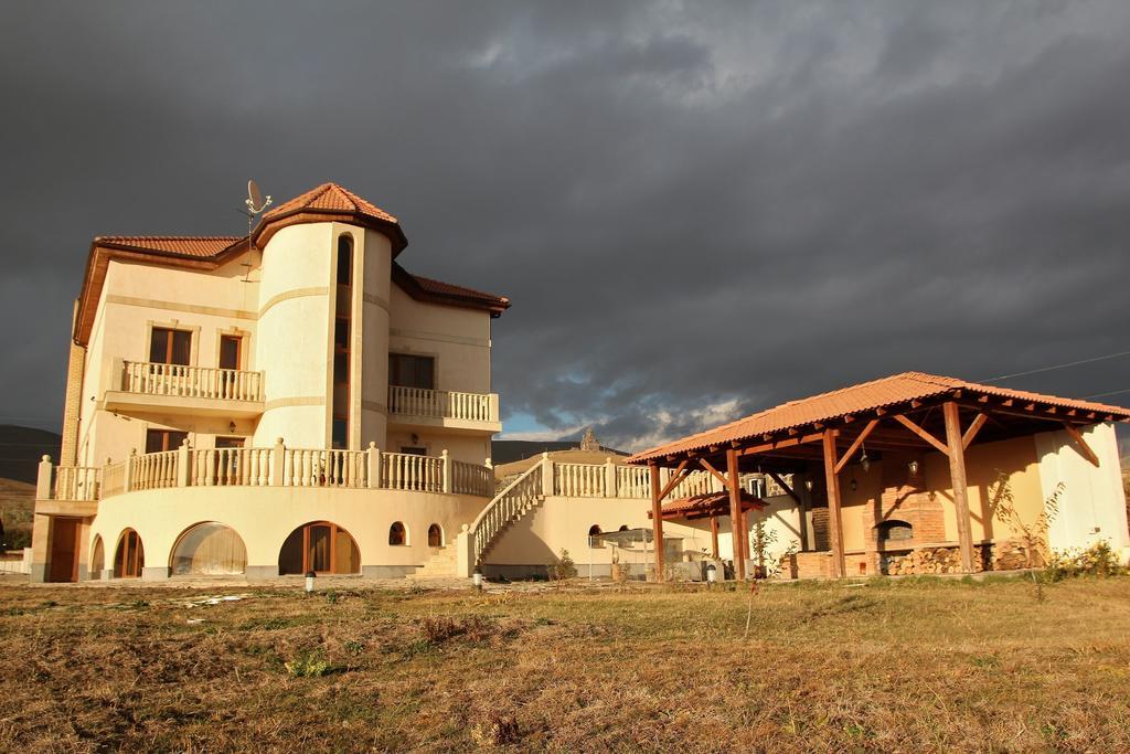 Tsaghkunq Guest House Sevan Exteriér fotografie